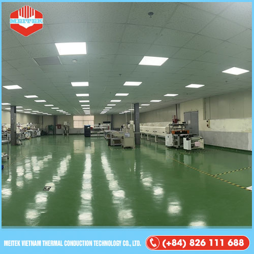 Paint spraying system